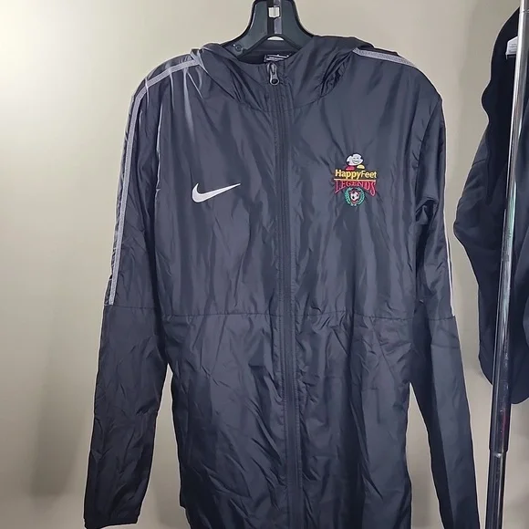 Nike Rain Jacket - Picture 1 of 4